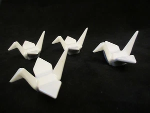 4X REPOSA PALILLOS GRULLA BLANCA origami pájaros CERÁMICA descanso HASHIOKI Papel JAPÓN - Imagen 1 de 7
