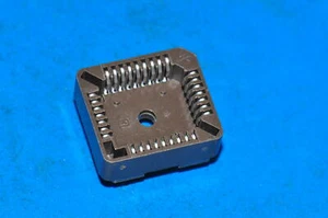 54020-32030LF AMPHENOL NON-PACKAGED 1-PIN NA-1 SURFACE MOUNT 54020-32030 - Picture 1 of 3