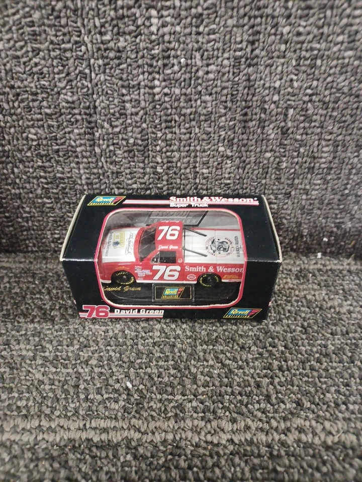 Coche diecast David Green escala 1:64 de Revell Foto 1 de 1