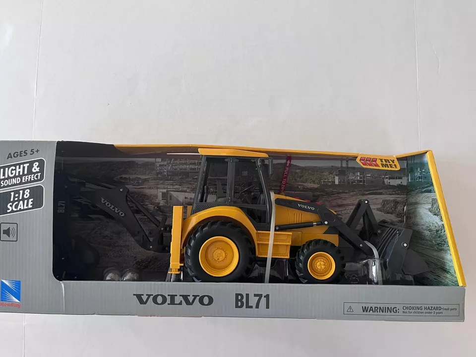 Volvo BL71 масштаб 1:18 экскаватор-погрузчик новый - Изображение 1 из 1