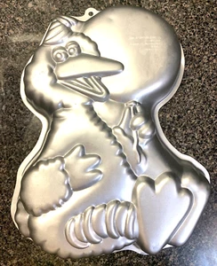 1983 Big Bird Caracter Cake Pan Muppets Inc. Wilton Aluminum Vintage 502-3401 - Picture 1 of 4