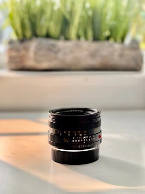 Leitz Leica SUMMICRON-R 50mm f/2.0 Late Serial - Image 1 of 4