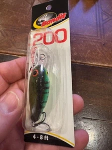 Pre-Pradco Bandit 200 Crankbait - Black Pack - Mistaken Identity Color 2D72 - Picture 1 of 1