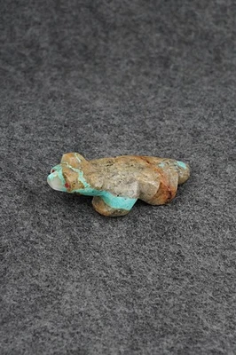 Talla fetiche tejón Zuni - Kenric Laiwakete Foto 1 de 4