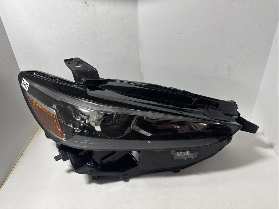 Faro LED pasajero derecho Mazda 6 2018 2019 2020 2021 pieza OEM #GRF5-51030 Foto 1 de 4