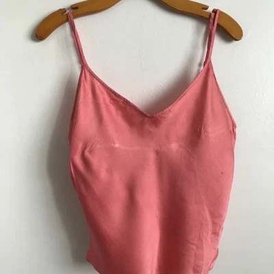 CHAN LUU MUJER CAMISETA SIN MANGAS Grande Gris Satinado Pullover CAMISOLA Cuello en V Pullover Foto 1 de 4