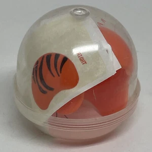 Vintage Cincinnati Bengals Mini Football Helm Kaugummiautomat Neu aus altem Lagerbestand - Bild 1 von 2