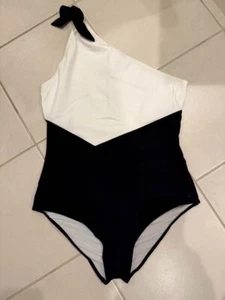 Chanel One Shoulder Badeanzug weiß x schwarz unbenutzt Größe 42 aus Japan neu - Bild 1 von 6