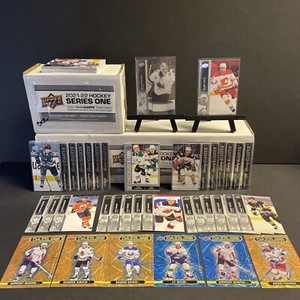 2021-22 Young Guns Upper Deck Hockey Lot/ 1120 Base+ French/ Clear Cut/Dazzlers