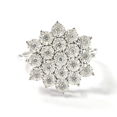 9ct White Gold Diamond Cluster Ring illusion Set Flower 0.20ct Hallmarked - Image 1 of 4