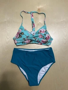 Beachsissi Women's High Waisted Bikini Twist-Front 2 Piece Swimsuit Size Small - Picture 1 of 9