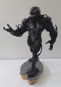 Hot Toys MMS590 Head & 12" Venom Movie Marvel Figure Statue PVC Model - Picture 1 of 7