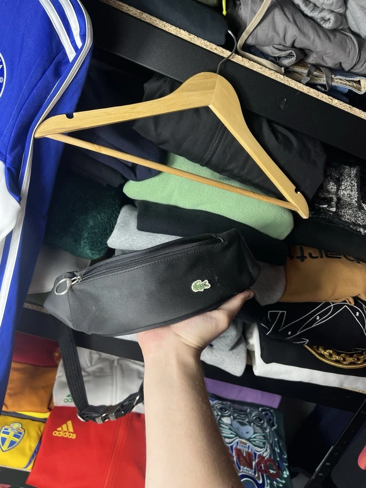 Bolso Cinturón PVC Vintage LACOSTE Primera Temporada 2008-2009 Foto 1 de 4