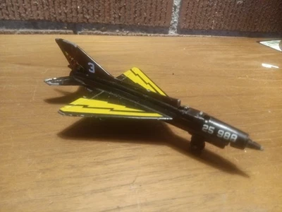Matchbox SB 6 1973 negro amarillo Mig 21 avión de combate Foto 1 de 4