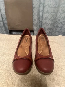 Neue Clarks Damen-Ballerinas kastanienbraun Leder Meadow Rae Größe 7 - Bild 1 von 6