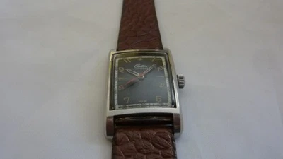 CROTON  AQUAMEDIC CLAMSHELL SS TANK CASE  BALCK  DIAL MANUAL WIND VINTAGE 50's - Image 1 of 4