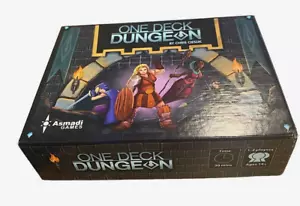 Asmadi Games One Deck Dungeon, für 168 Monate bis 9600 Monate.  Neu versiegelt - Bild 1 von 4