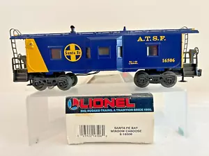 Lionel 6-16506#1 AT&SF-BAY WINDOW-ILLUMINATED~W~ DIE-CAST BODY&TRUCKS ~NEW - Picture 1 of 4