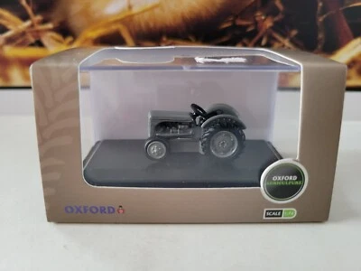 OXFORD 76TEA001 Grey Ferguson Tea Tractor échelle 1:76 boite cristale intacte - Photo 1/4