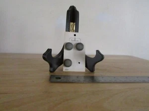 Lote de 3 Botones de Plástico Gris La Mode Nuevos en Tarjeta 3/4" Lavables - Imagen 1 de 2