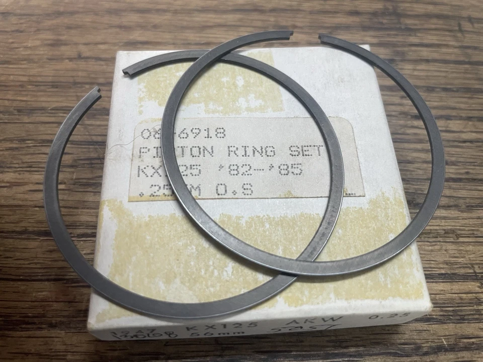 Juego de anillos de pistón Kawasaki KX125 1982-1985 0,25 mm más de 56 mm  Foto 1 de 1