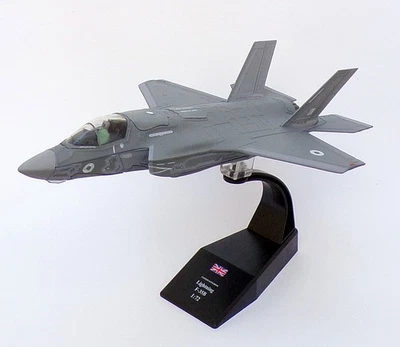 PGS 1/72 Scale Model Aircraft 40620 - Lightning F-35B Royal Air Force RAF - Image 1 of 4