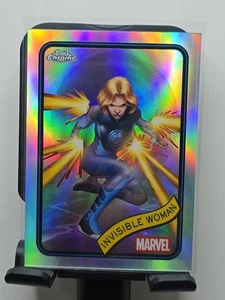 2025 Topps Marvel Chrome #174 Invisible Woman Refractor Parallel - Bild 1 von 6