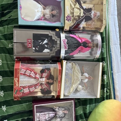 Mattel Set Of 7 Vintage Barbie Dolls - Image 1 of 4