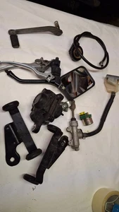 Suzuki GS 500 E EZ 1991 Bremse Hebel Lampenhalter Spiegel Relais usw - Bild 1 von 6