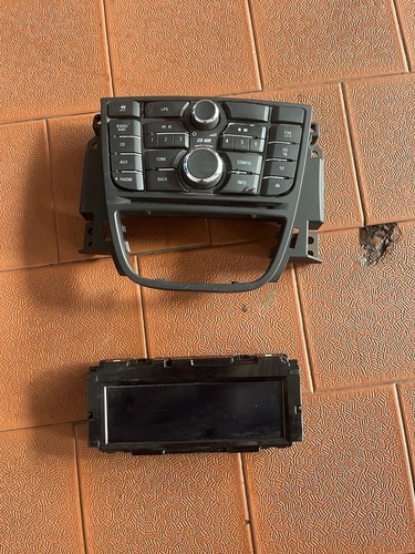 Foto 1 di 3