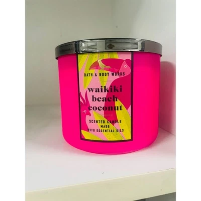 Bath & Body Works Waikiki Playa Aceites Esenciales de Coco Vela Grande 3 Mechas Foto 1 de 2