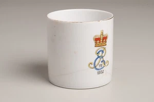 Antique Edward VII commemorative coronation mug with transparent lithophane - Picture 1 of 7