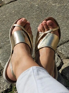 Bueno Zapatos WE2300 Oro Oro Sandalia Cuero Mujer - Imagen 1 de 10
