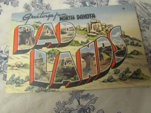 Vtg. 1940s / 50s Bad Lands North Dakota Color Post Card - Picture 1 of 4