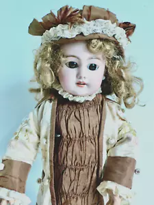 POUPÉE ANCIENNE ALLEMANDE TÊTE BISCUIT MARQUÉE DEP - BEAUX HABITS - T7 -HT 46 cm - Imagen 1 de 24