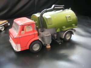 Dinky toys GB SB 1/43 - Johnston Road Sweeper Balayeuse