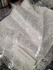 White Satin wedding accessories Bag New - Picture 1 of 2