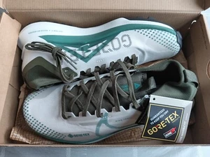 Gore-Tex Trainers - Picture 1 of 7