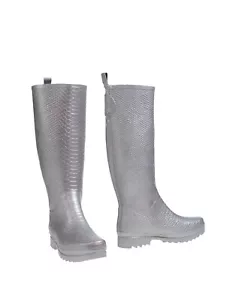 New Stuart Weitzman Silver Rubber Croc embossed Rainboots, sz 7 - Picture 1 of 1