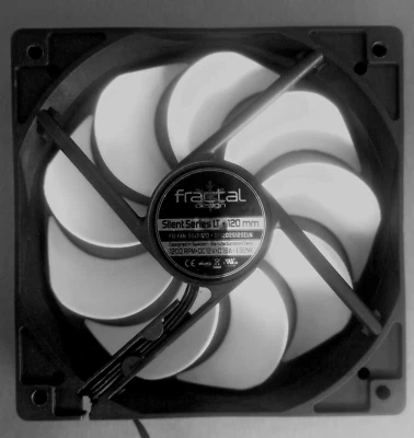 Fractal Design Silent Series LT DF1202512SELN 120mm 3 Pin PC Case Fan 12V 0.16A - Image 1 of 2