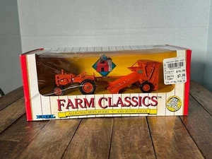 Ertl Farm Classics 1/43 Allis Chalmers Model "C" Tractor and Roto Baler (NRFB) - Picture 1 of 5