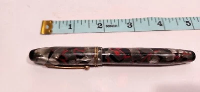 Pluma Estilográfica Parker Parkette Vintage Mármol Rojo y Negro Foto 1 de 2