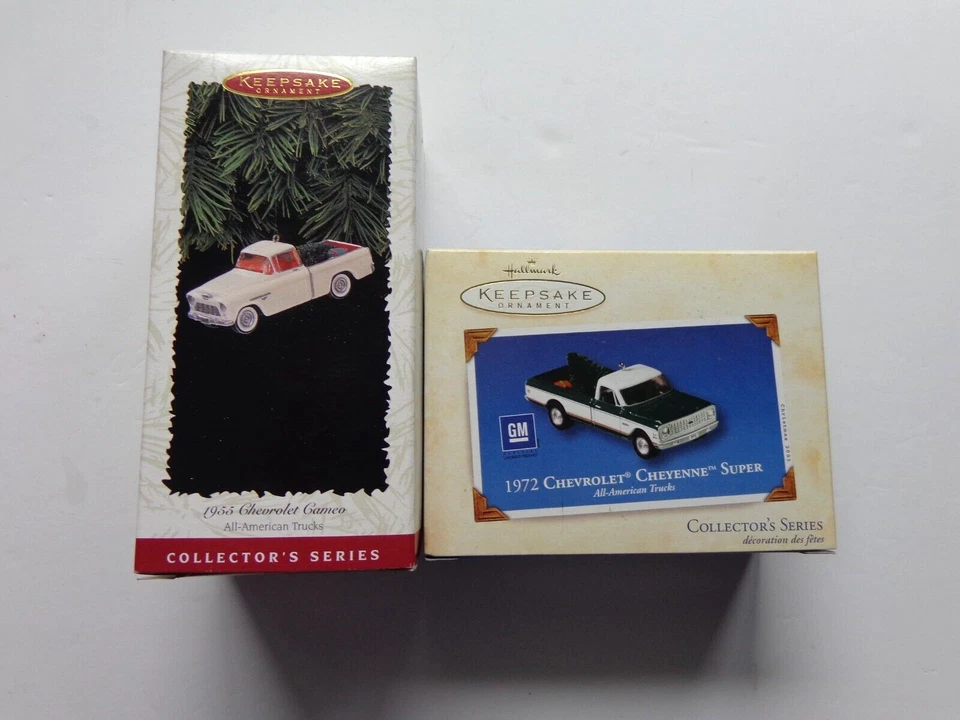 Lote de 2 piezas de adornos vintage Hallmark 1955 Chevy Cameo y 1972 Chevy Cheyenne Foto 1 de 4