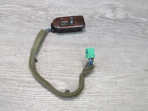 2003-2004 HUMMER H2 FRONT RIGHT PASS SIDE DOOR SEAT MEMORY HEAT HEATER SWITCH - Picture 1 of 12