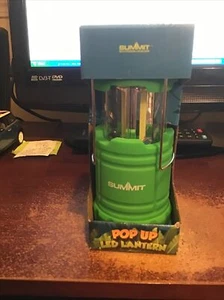 SUMMIT GREEN POP UP LED LANTERN 120 LUMENS BIRTHDAY CHRISTMAS DARK - Picture 1 of 1