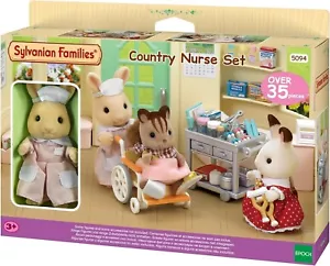 Sylvanian Families - 5094 - Nurse And Accessories - Picture 1 of 2