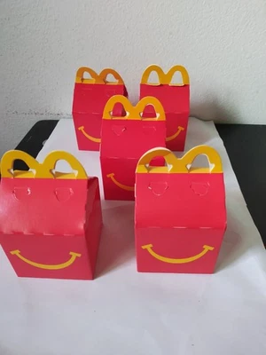 5 cajas vacías de comida feliz 2025 Lil Mcdonald's *Sin juguetes* Foto 1 de 4