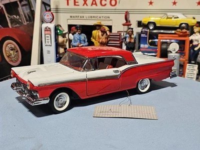 VINTAGE FRANKLIN MINT 1957 FORD SKYLINER CONVERTIBLE BEAUTIFUL VERY NICE CAR 🚗  - Image 1 of 4