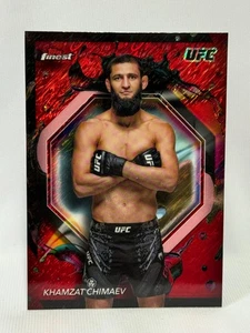 2024 Topps Finest UFC Khamzat Chimaev #212 refractor de brillo rojo - Imagen 1 de 2
