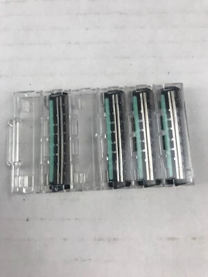Schick Tracer FX - One Pack of 4 Cartridges New Discontinued. Read Description